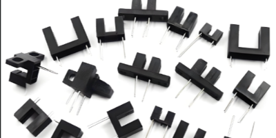 洲創(chuàng)實業(yè)對射式槽型開關(guān)與反射式光電開關(guān)哪個更適合？