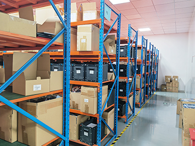 洲創(chuàng)-庫(kù)房一角